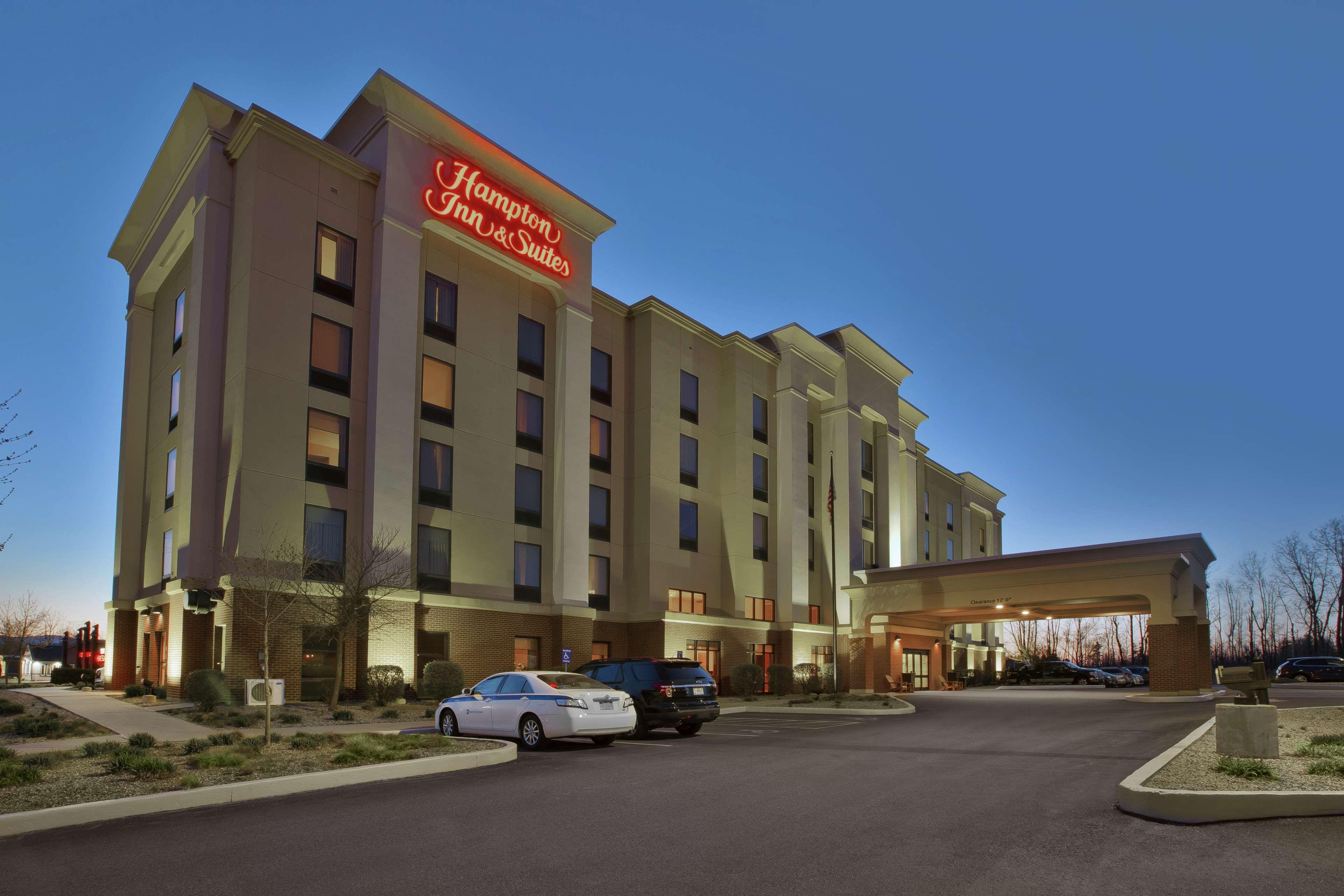 Hampton Inn & Suites Plattsburgh Bagian luar foto