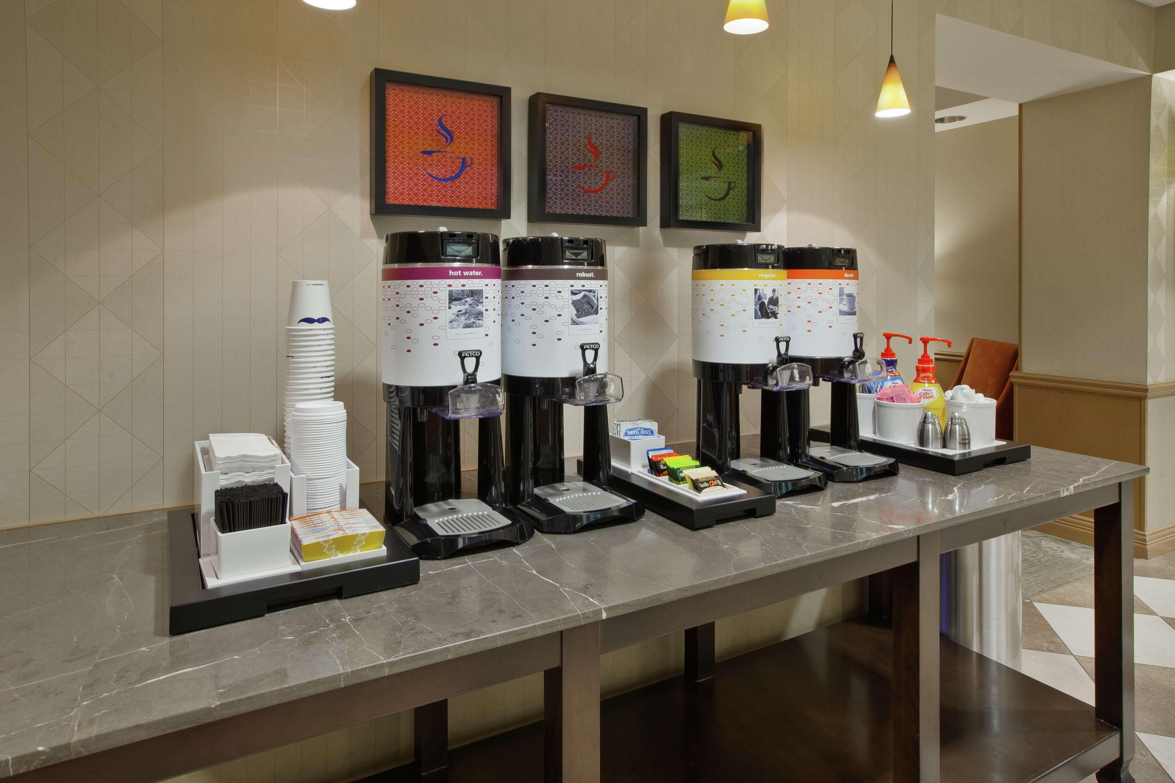 Hampton Inn & Suites Plattsburgh Bagian luar foto