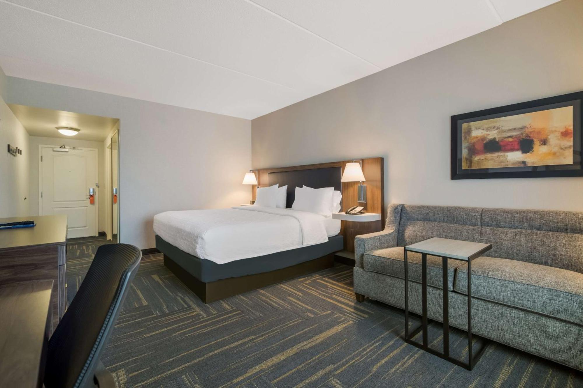 Hampton Inn & Suites Plattsburgh Bagian luar foto