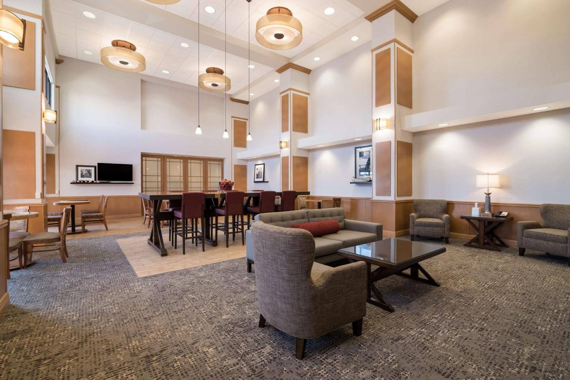 Hampton Inn & Suites Plattsburgh Bagian luar foto